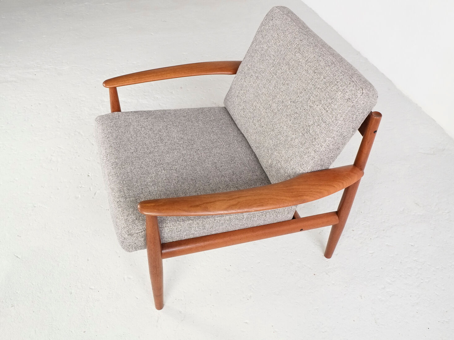 Armcahir by Grete Jalk for France and Søn 1960
