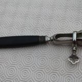 Set with leg handle