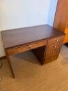 Art Deco desk in wood and walnut veneer.