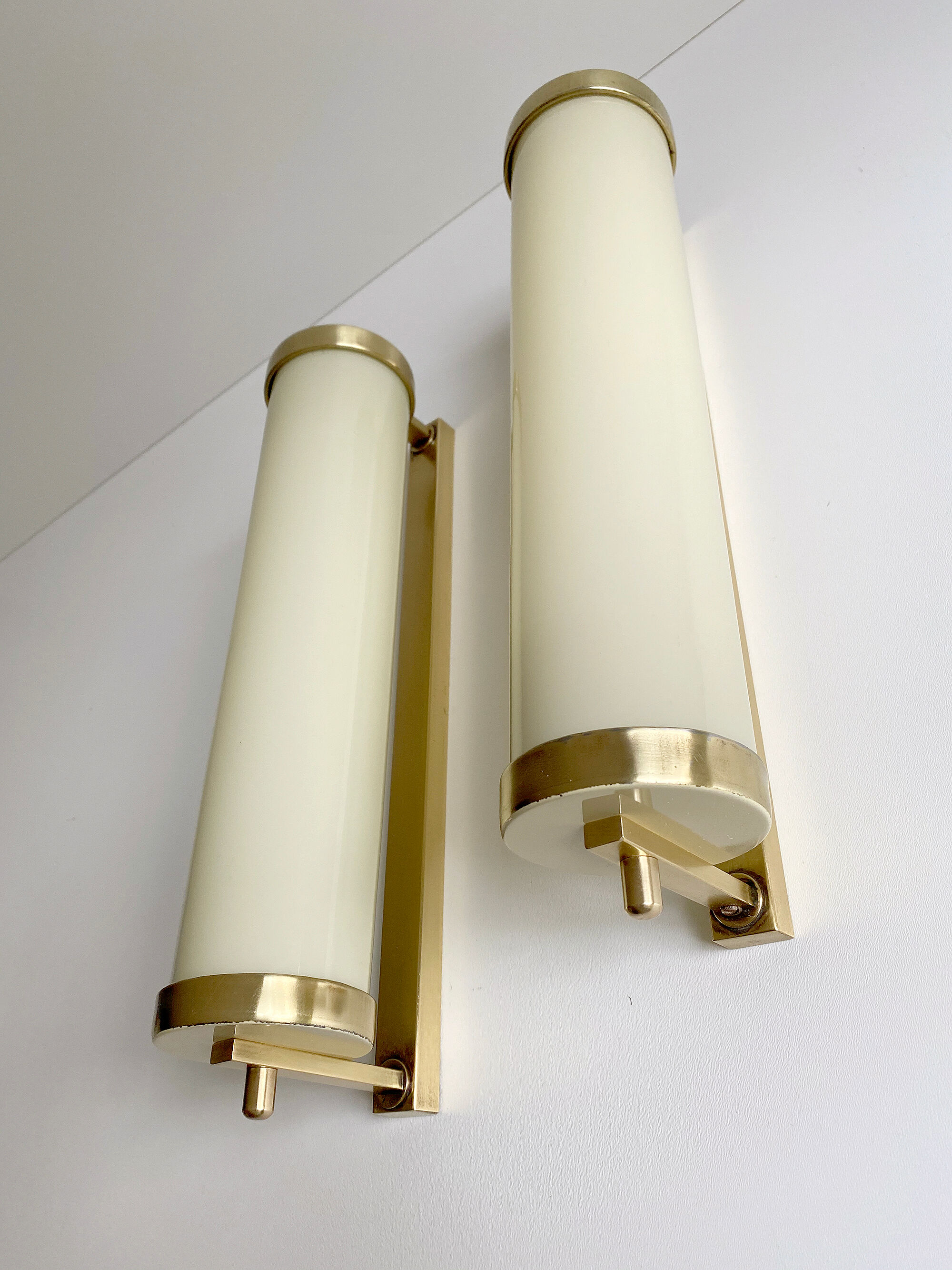 Paire d'appliques vintage art déco années 30, laiton opaline