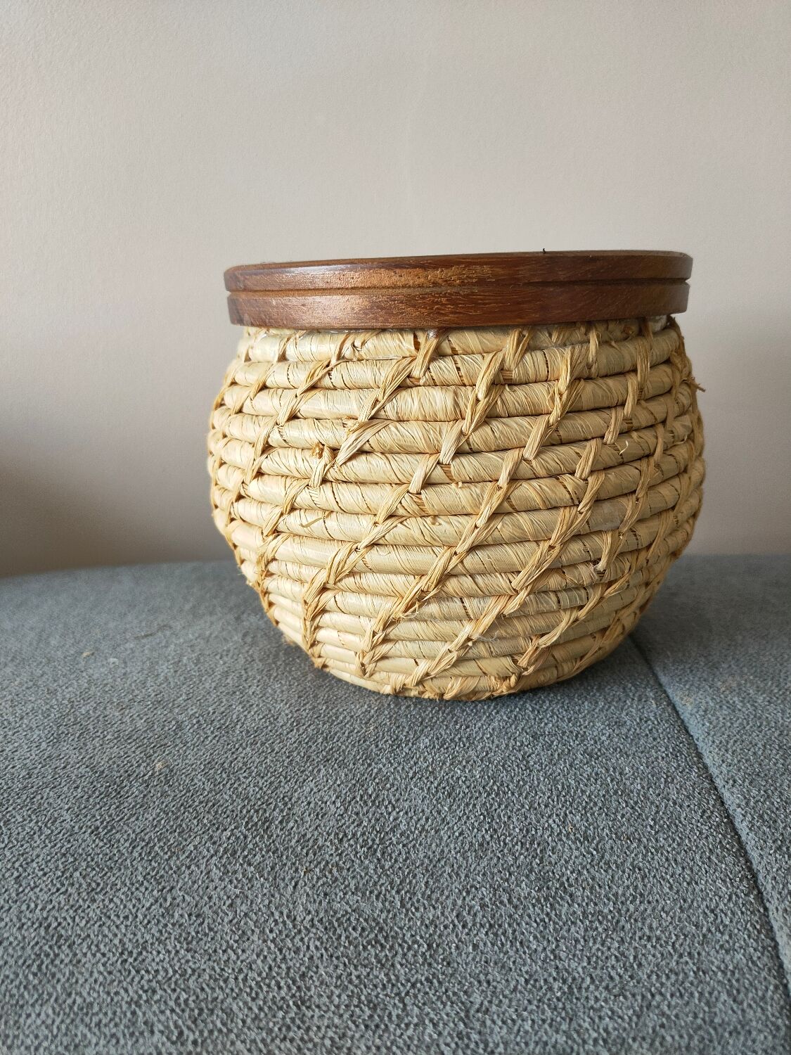 Wicker pot cache and wood