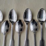 Box of 12 silver-plated mocha spoons Shell model