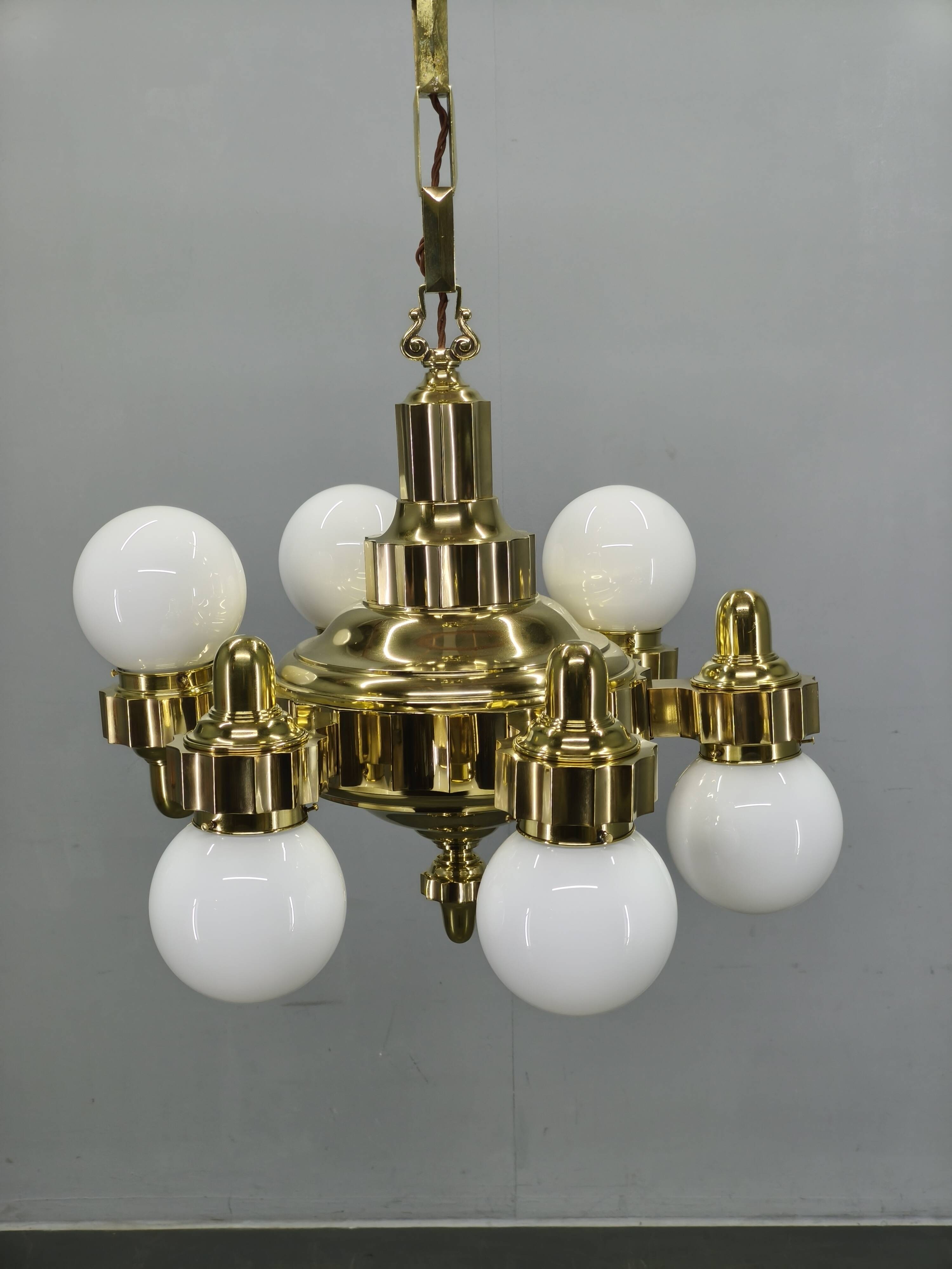 Lustre en laiton Art Déco tchèque avec positions de bras doubles, années 1930