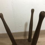 Farm tripod stool