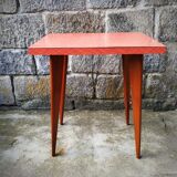 Compass foot side table