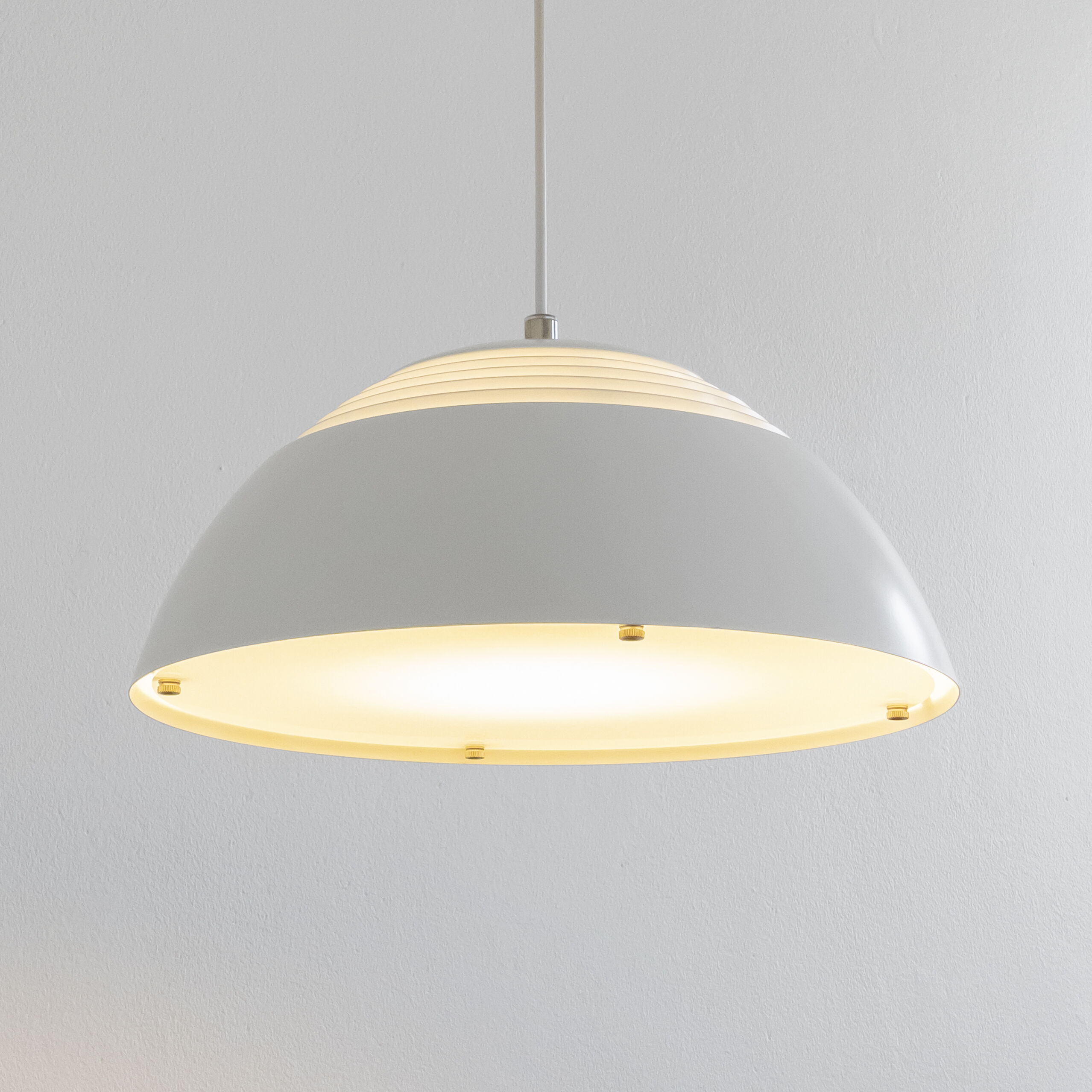 AJ Royal 37 Lamp by Arne Jacobsen