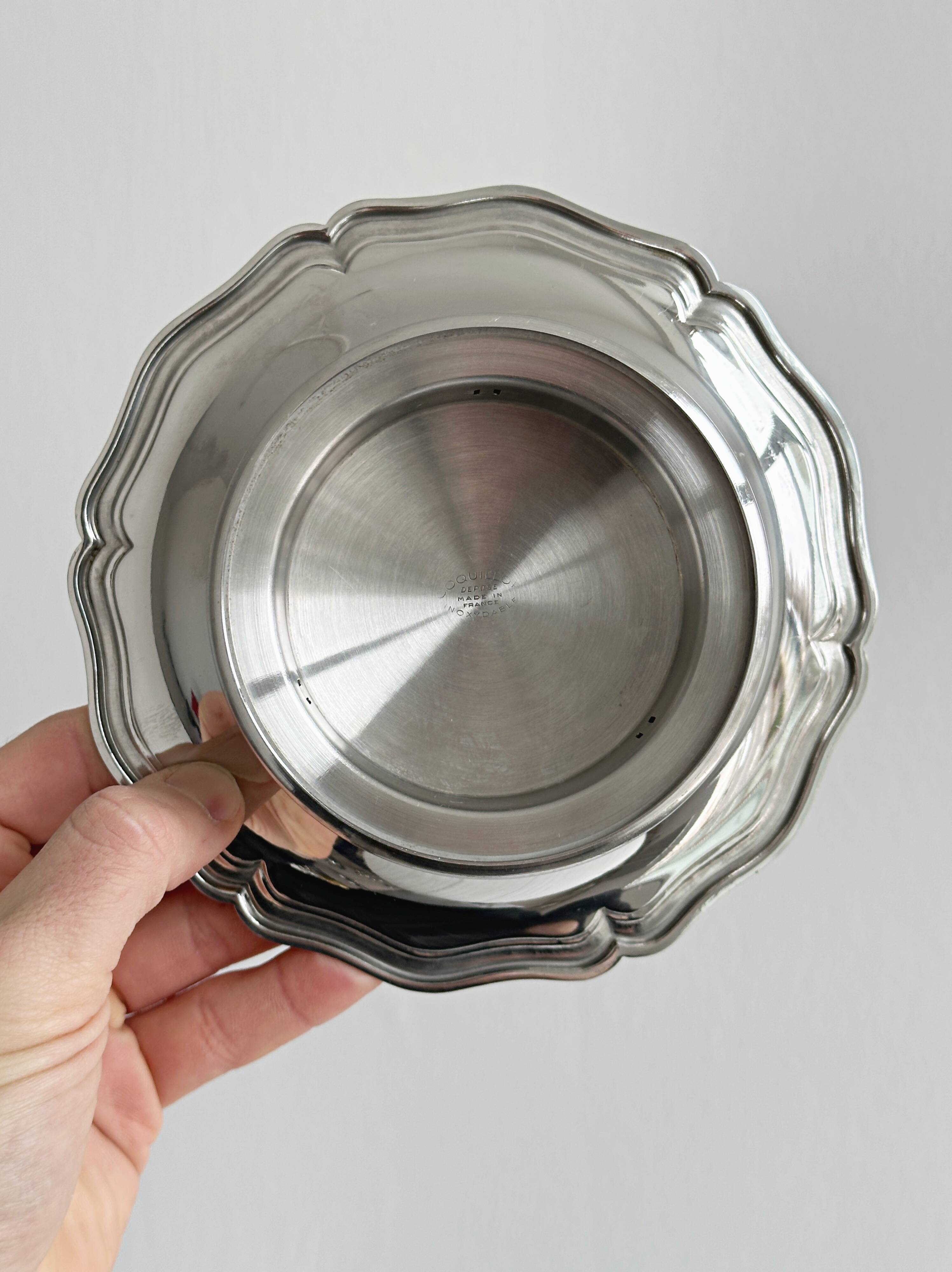 Shiny metal butter dish Coquillor