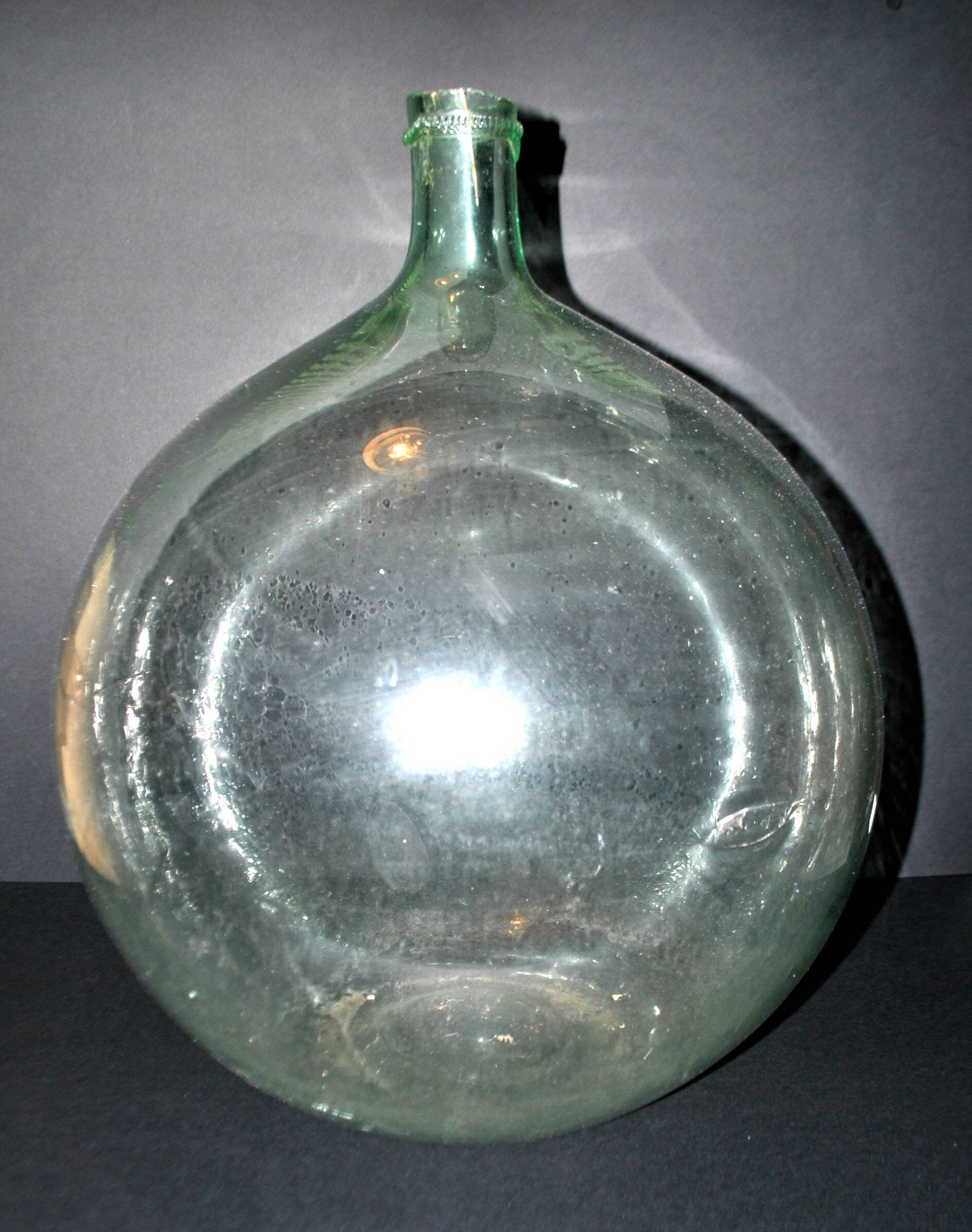 Large vintage light green glass demijohn bottle 20L H42cm
