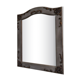 Custom mirror