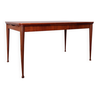 Scandinavian stretch teak table