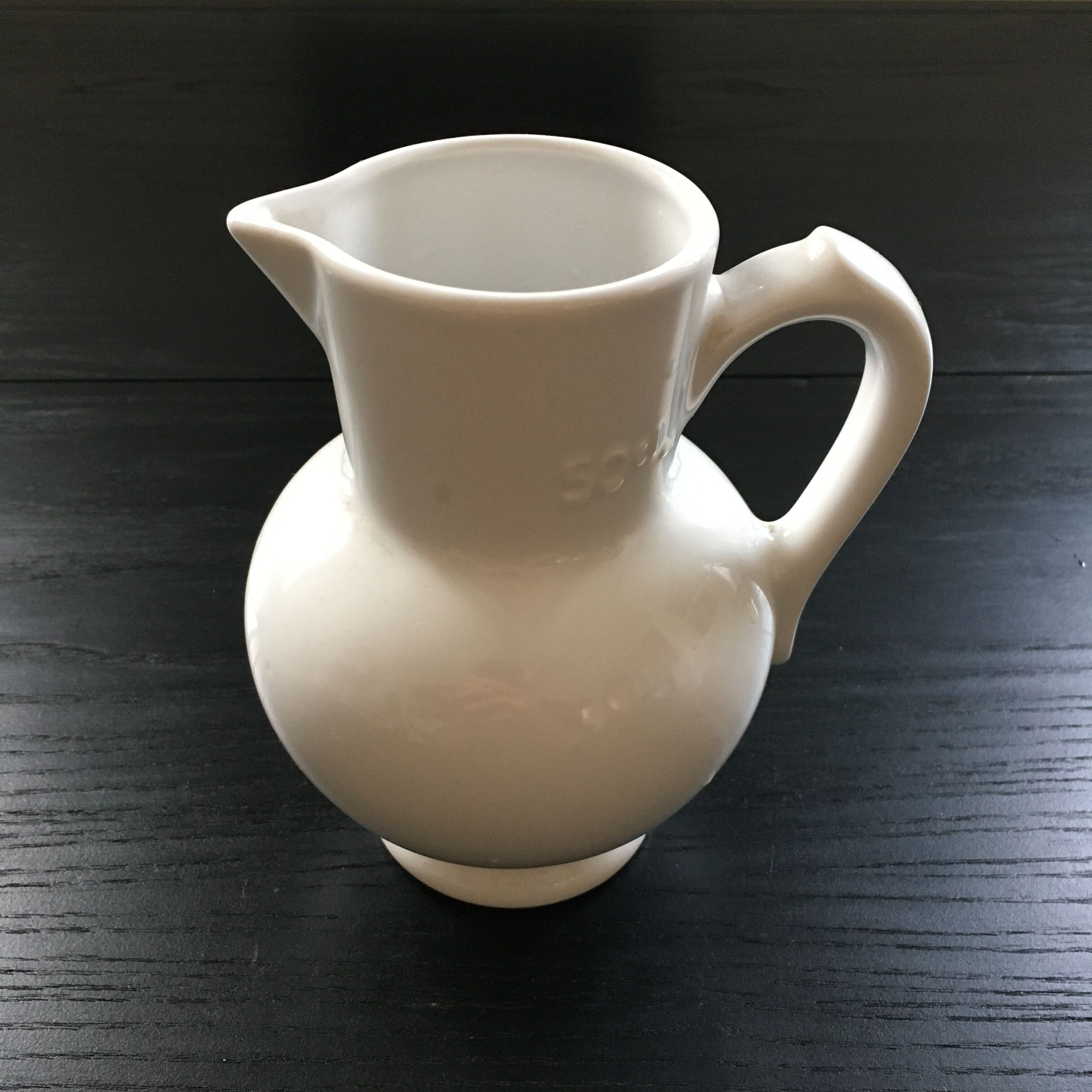 Classic white pitcher 50cl