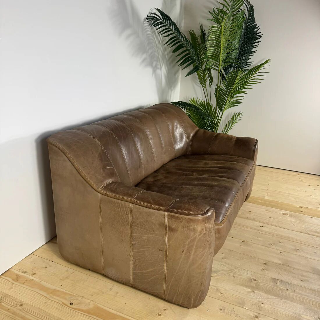 Canapé De Sede DS-44 en cuir de buffle marron – Suisse années 70