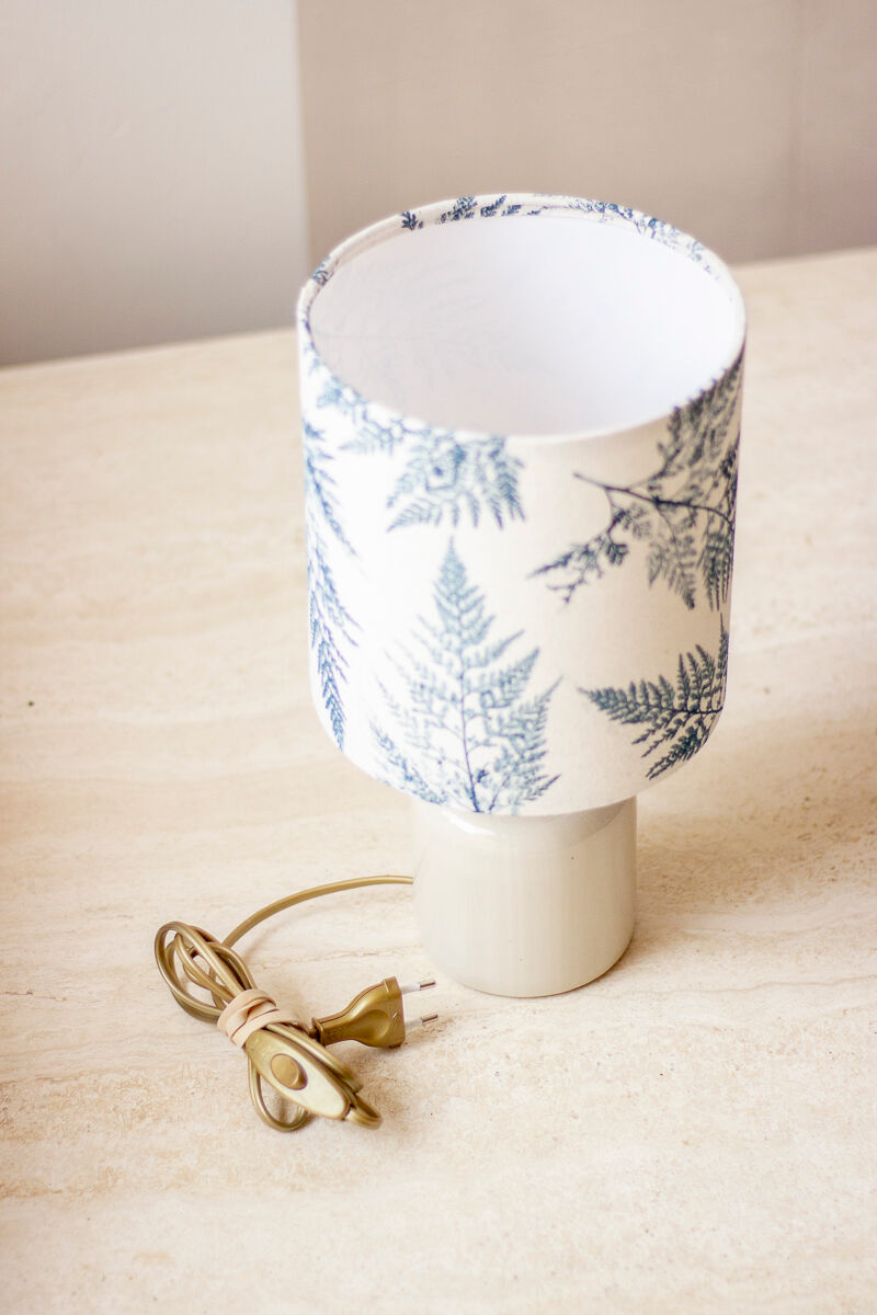 White enamelled mustard pot lamp - fern pattern