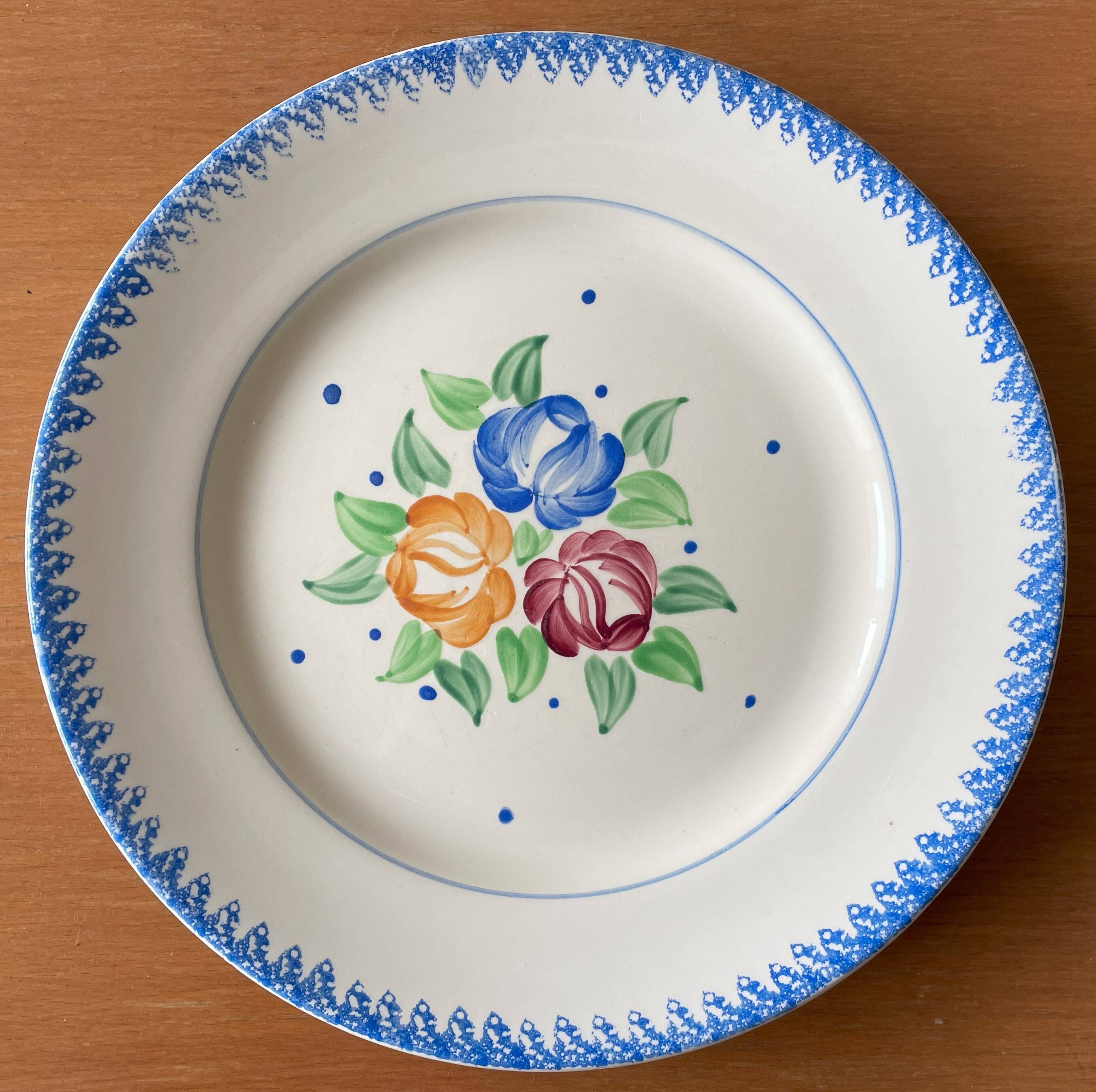 6 old flat plates in Longchamp earthenware