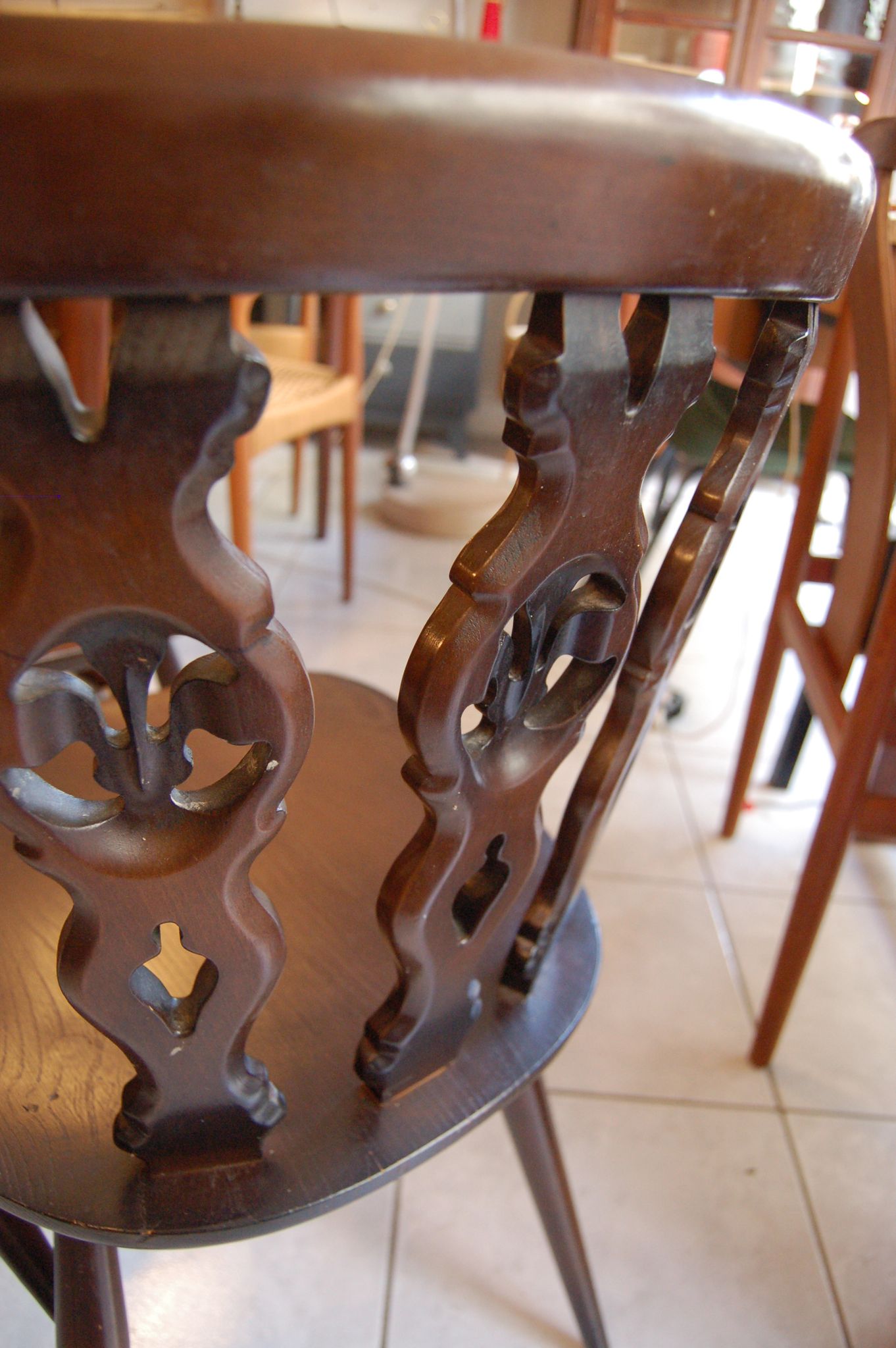 Set of 4 chairs Lucian Ercolani for Ercol Windsor of the 1960s mod.375