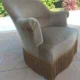 Velvet-trimmed toad with backrest and firm seat