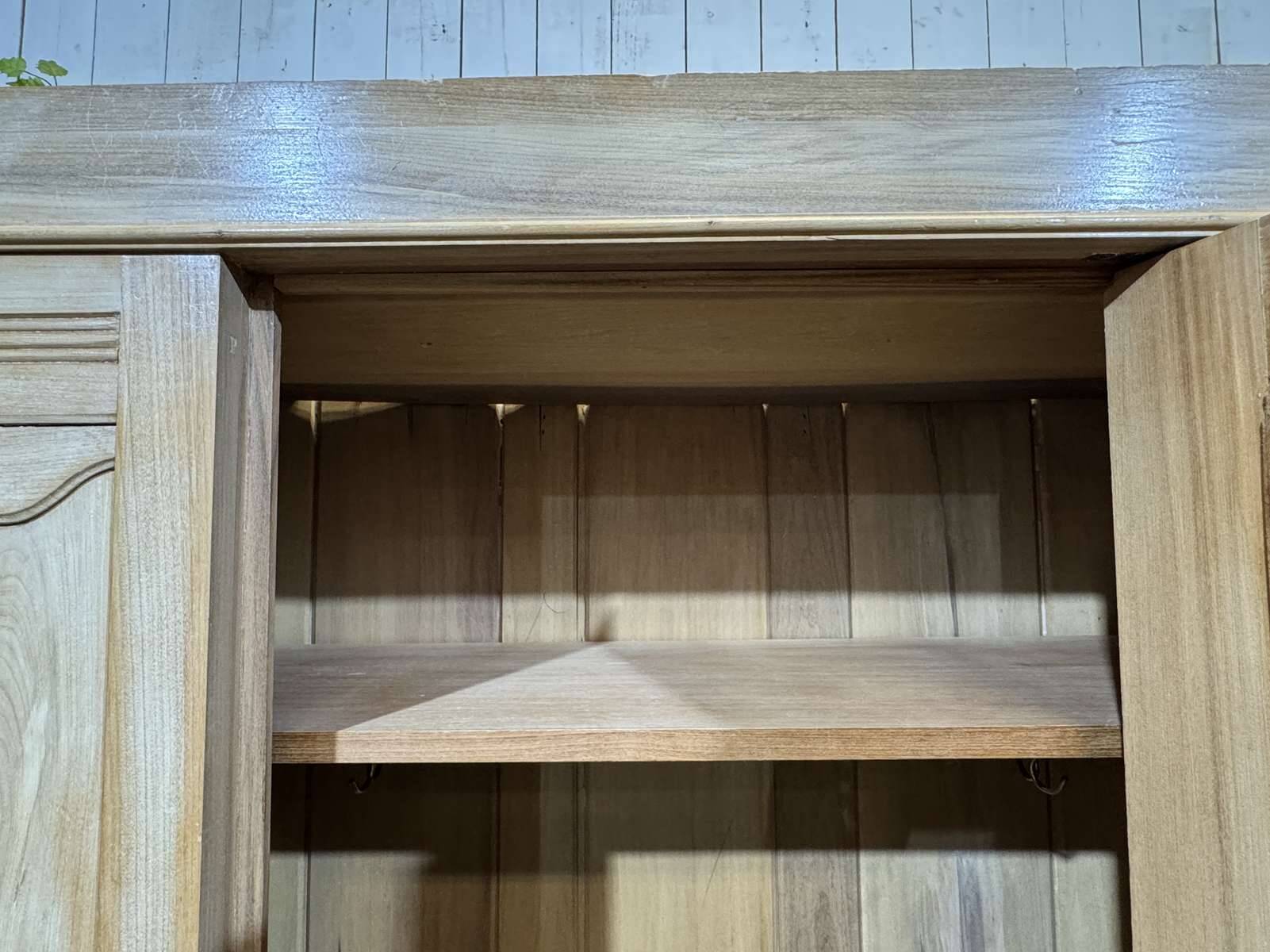 1950s English maple wardrobe