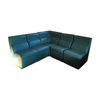 Chair forming sofa