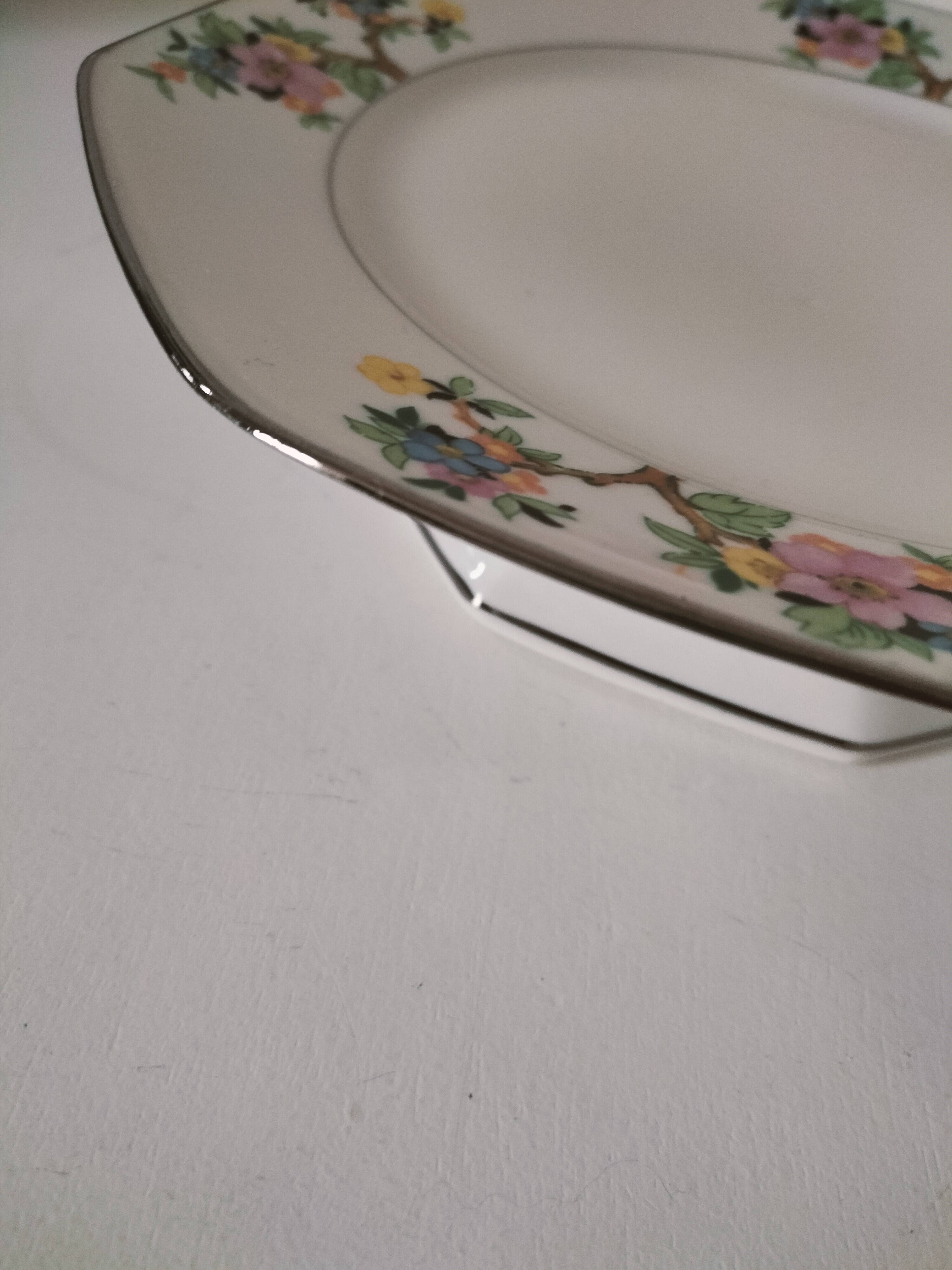 Vierzon porcelain footed plate – Edgar Gaucher, 1950s