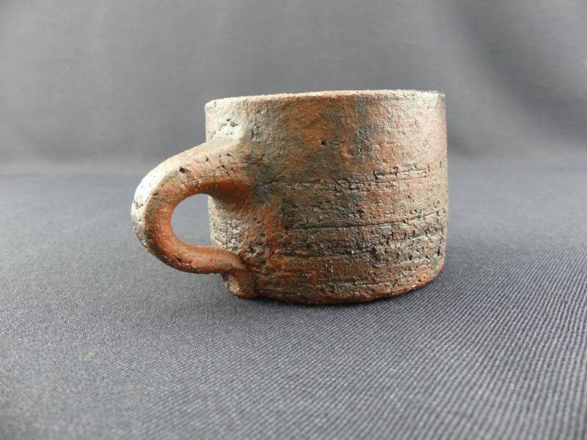 Gerhard Liebenthron, crémier, pot à lait en poterie brutaliste