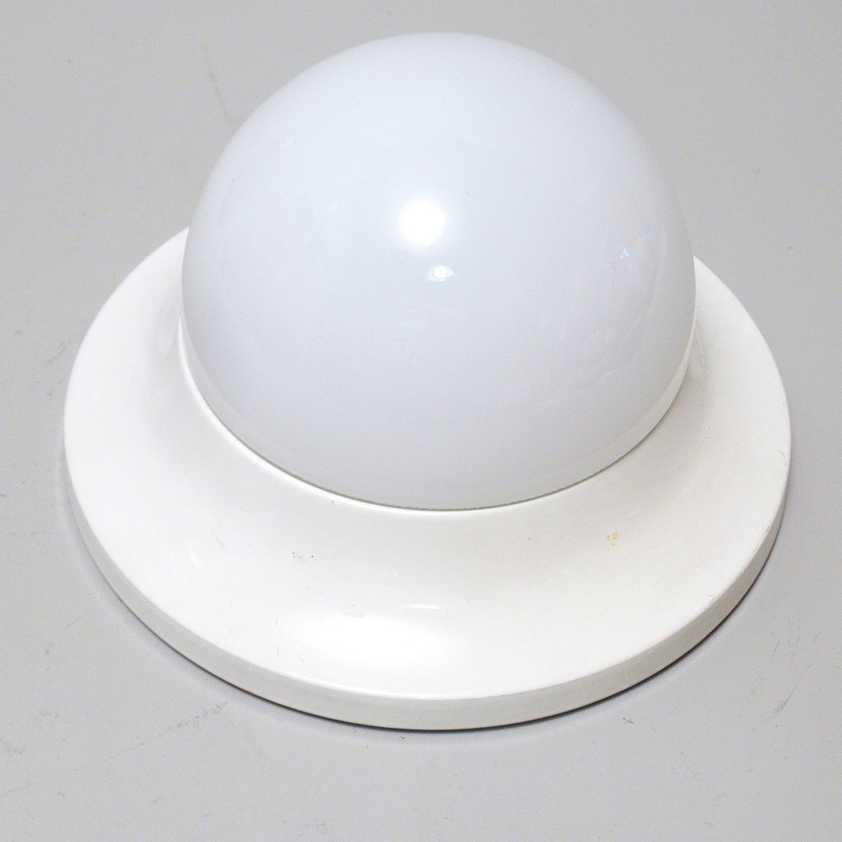 RZB 70s white wall or ceiling light