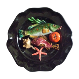 Assiette décorative barbotine thème poisson