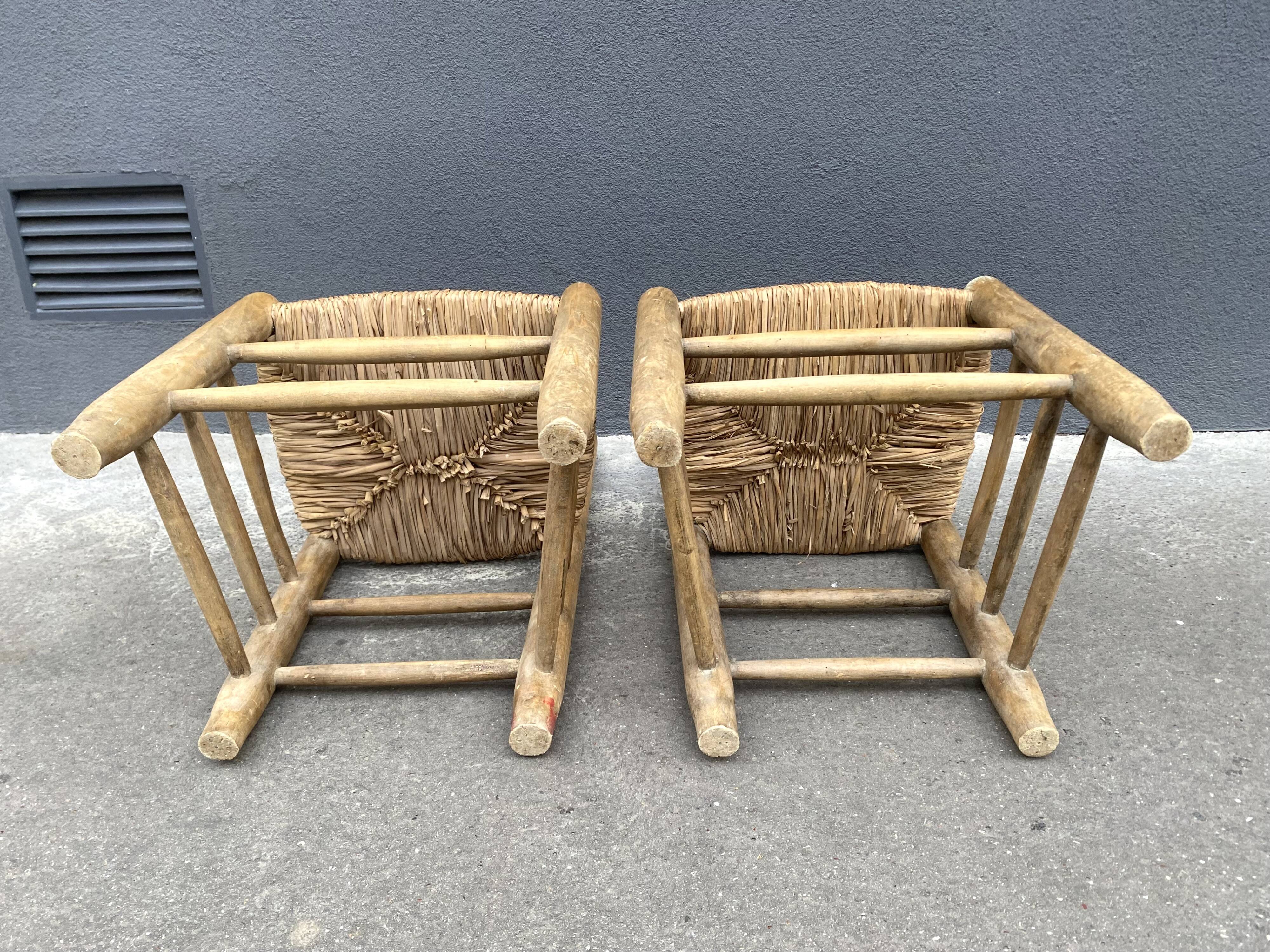 Set of 2 chairs in raw wood and straw from the 50s