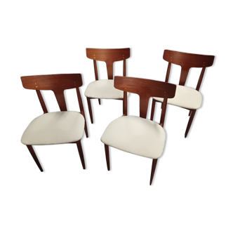 Danish chairs in teak fabric buckles