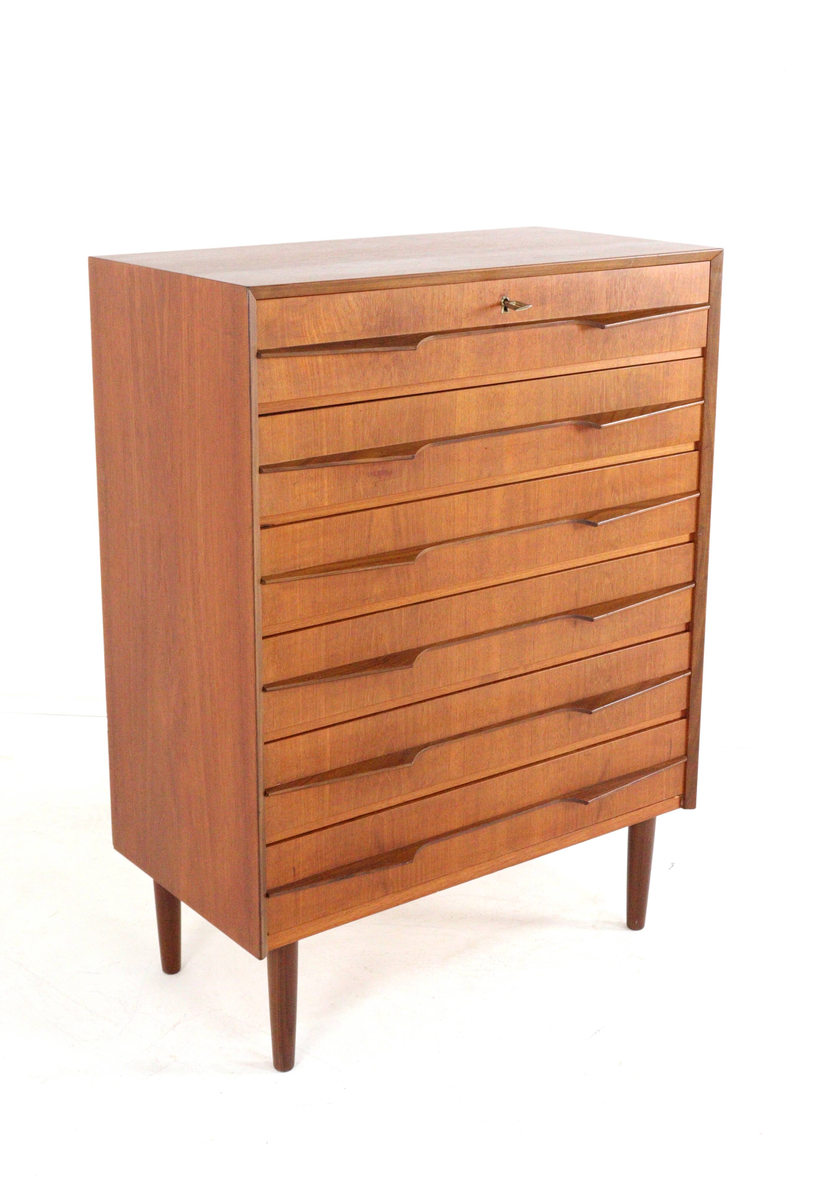 Large Danish 'Olsted' chest of drawers in teak