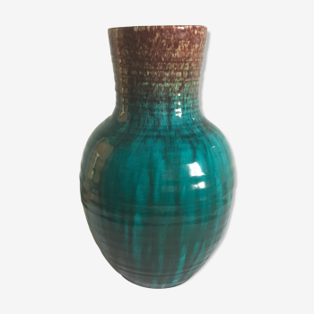 Accolay Vase