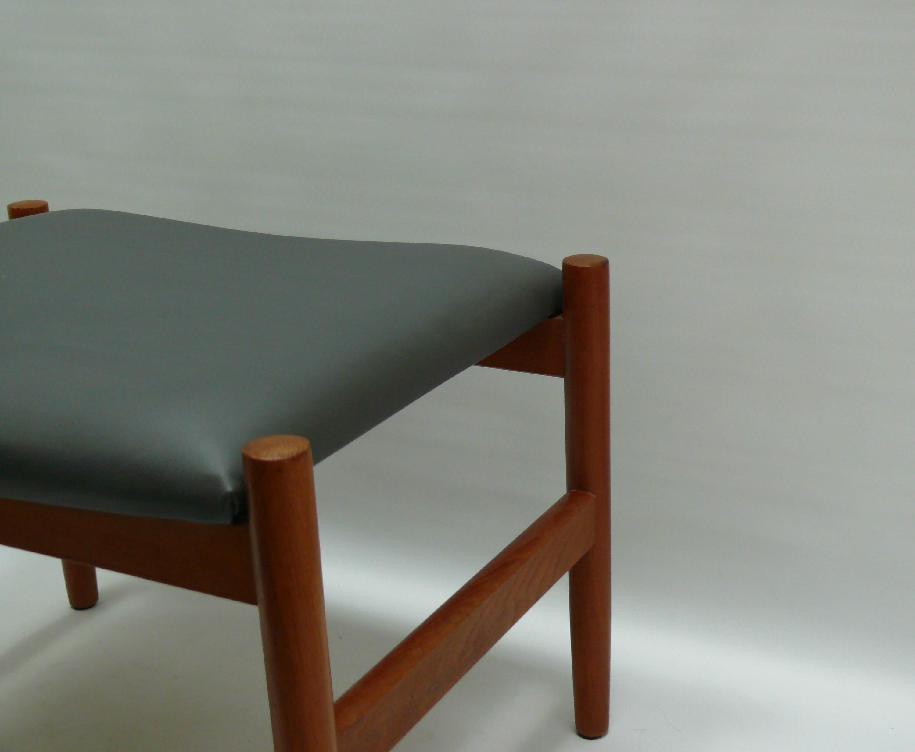 Ottoman stool, teak and leather, Spottrup, Denmark, 1960s