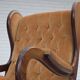 Chaise berçante scandinave des années 1960, velours de mobilier, bois de hêtre foncé.