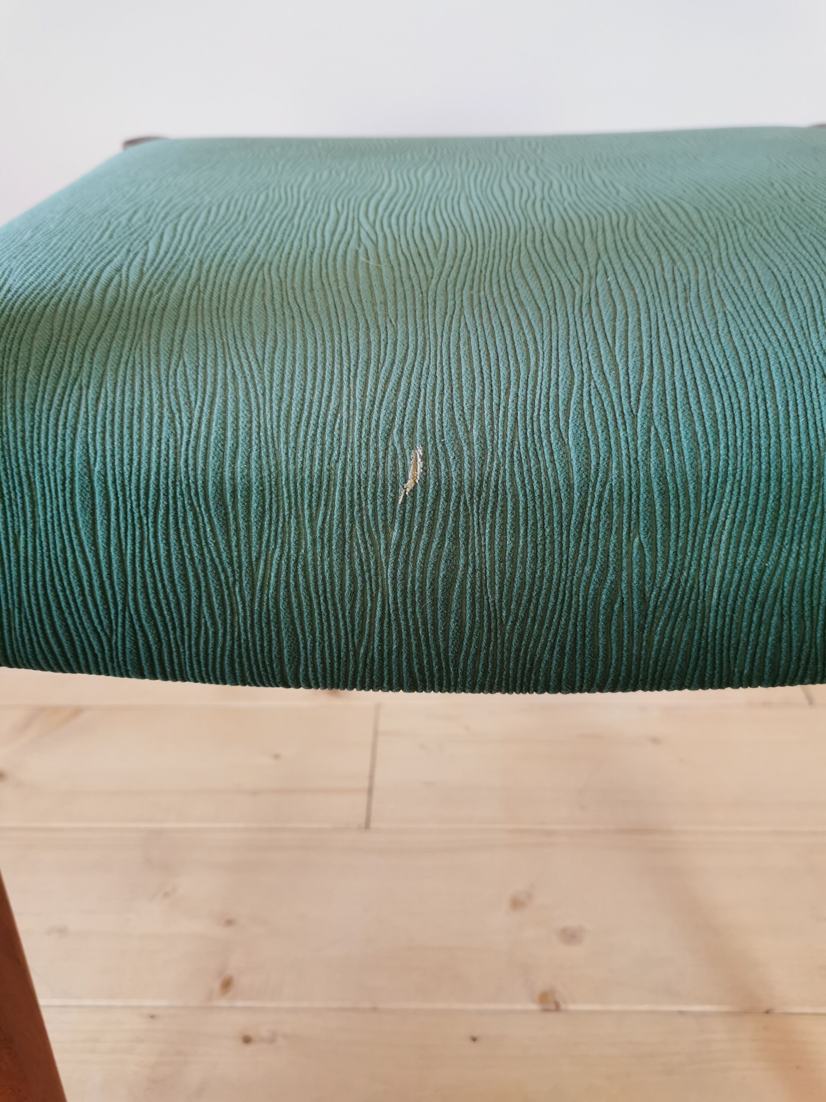 Lot of 6 chairs in 60s Scandinavian style teak