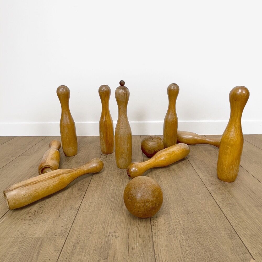 Set of 9 old wooden pins