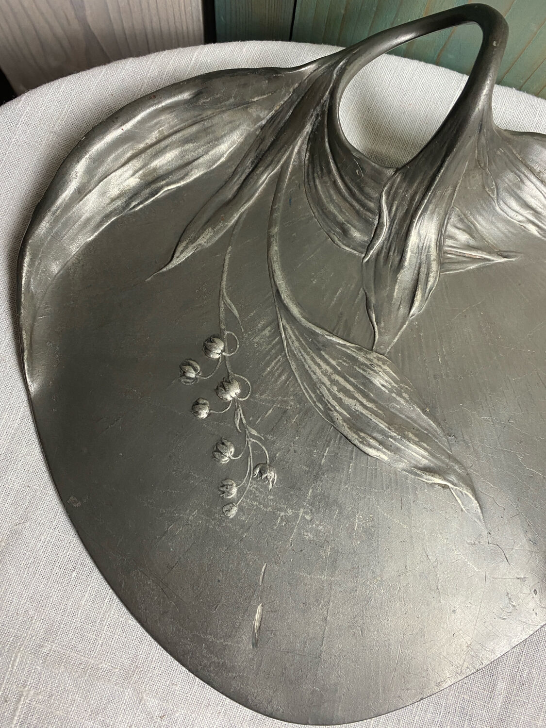 Large Art Nouveau pewter storage tray Kayserzin