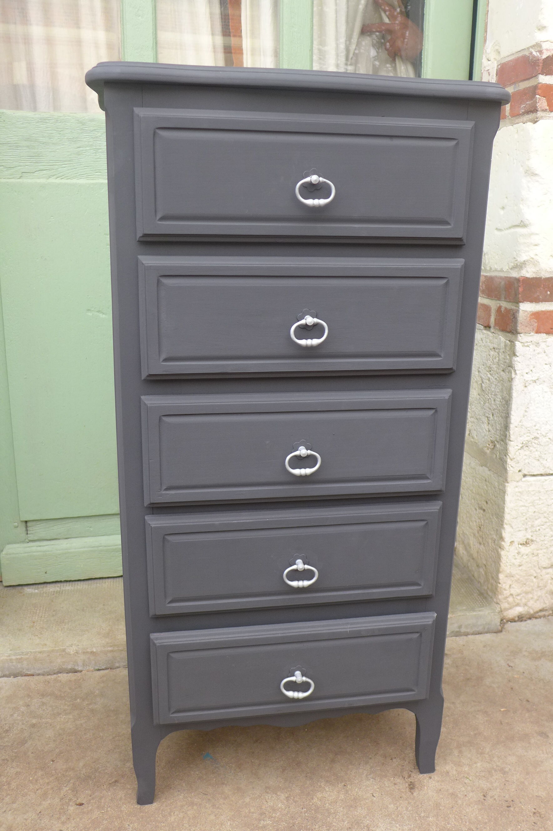 Renovated black chest of drawers