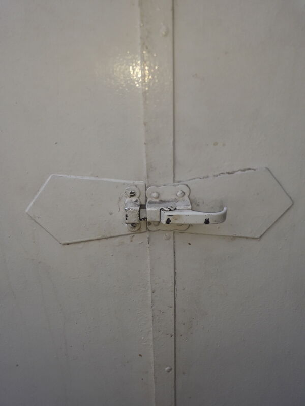 Armoire métallique d'atelier