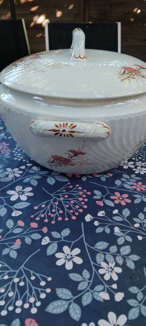 Ancienne soupiere ceramique Lunéville KG motif Reine Marguerite