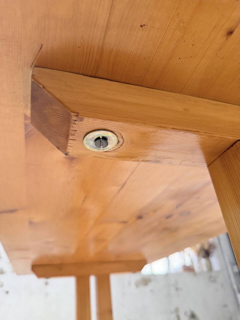 Perriand mountain furniture table 1970