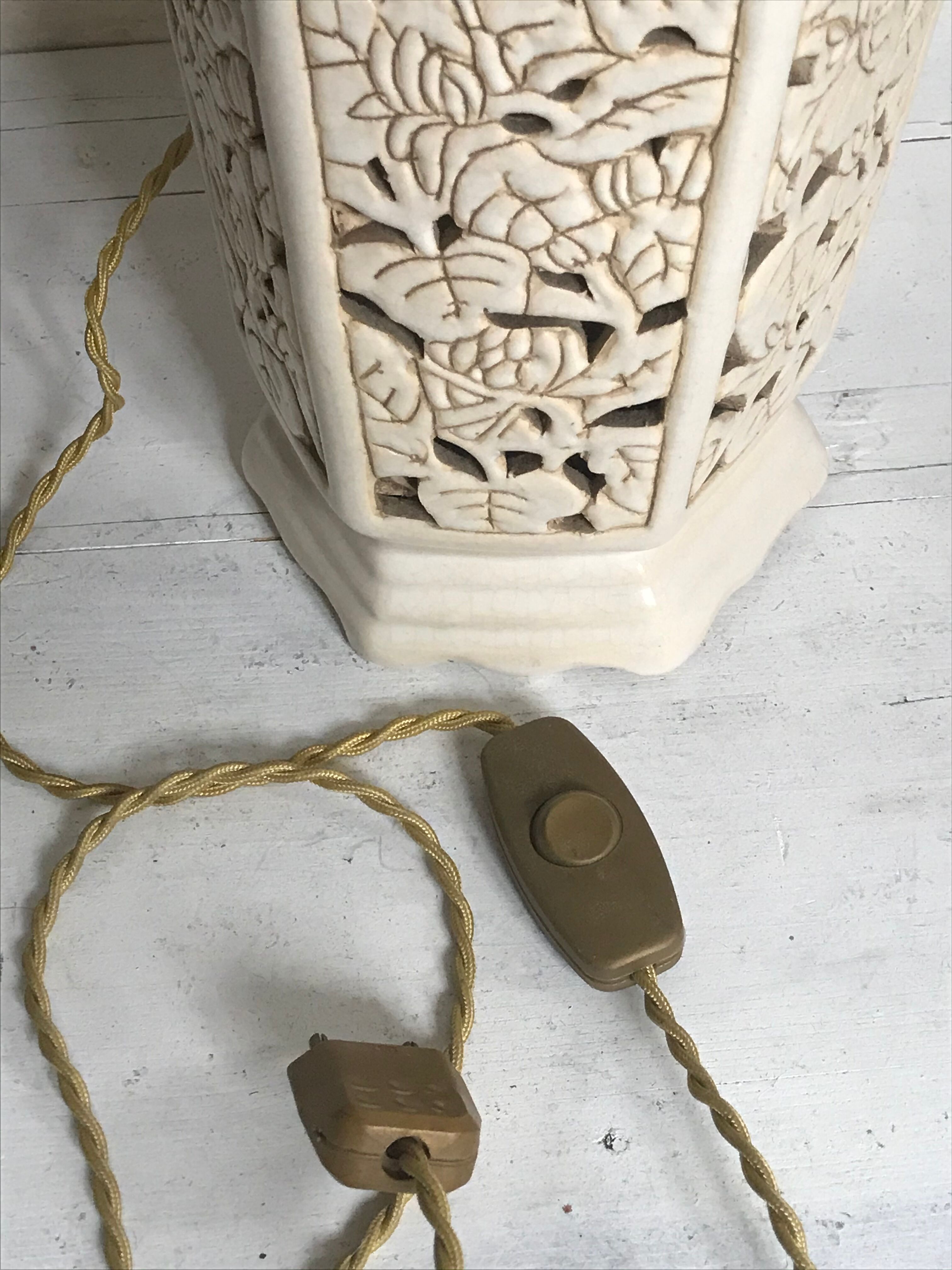 Vintage open ceramic lamp