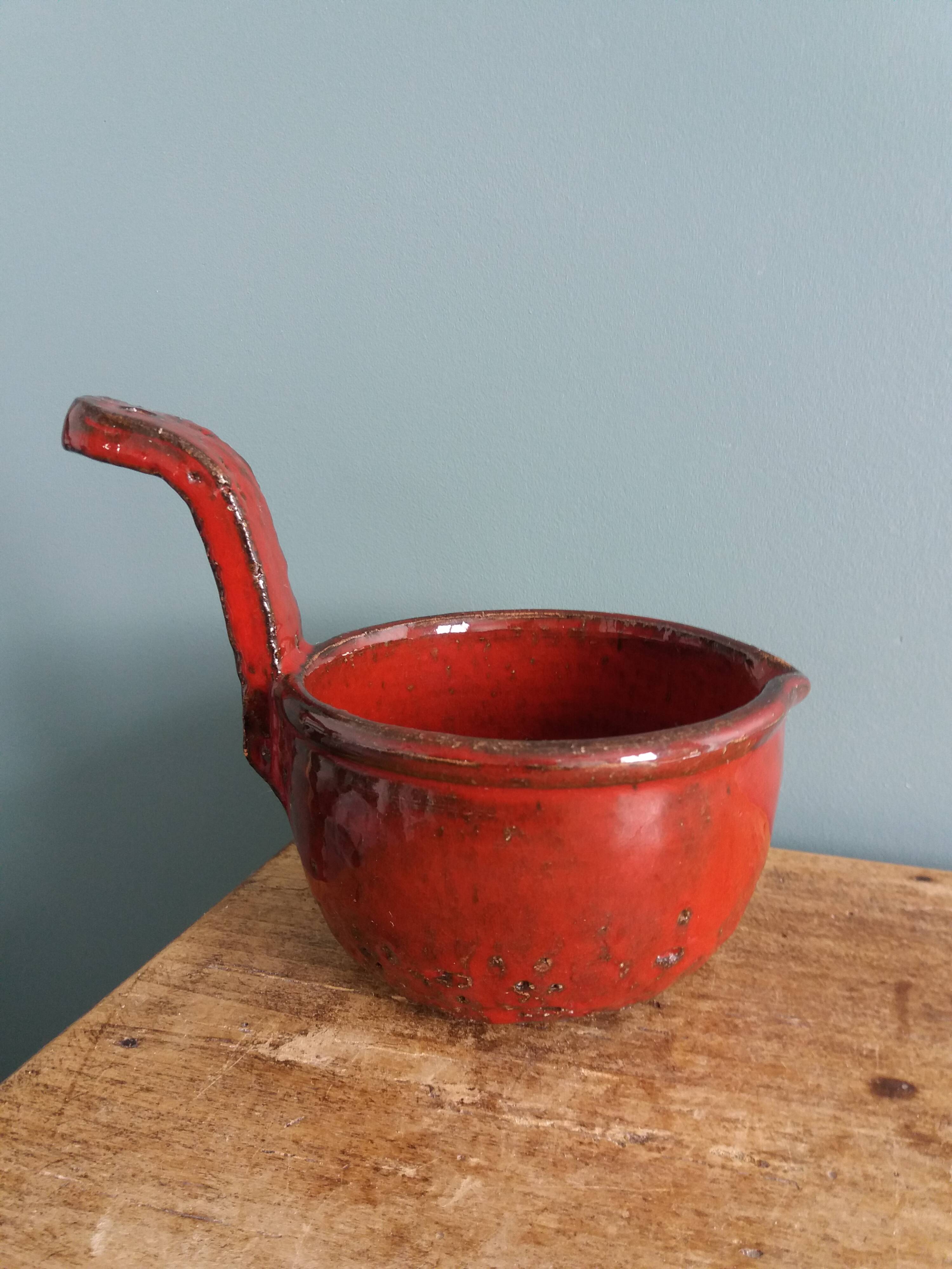 Ceramic signed Hofmann Gérard, Vallauris, manganese red