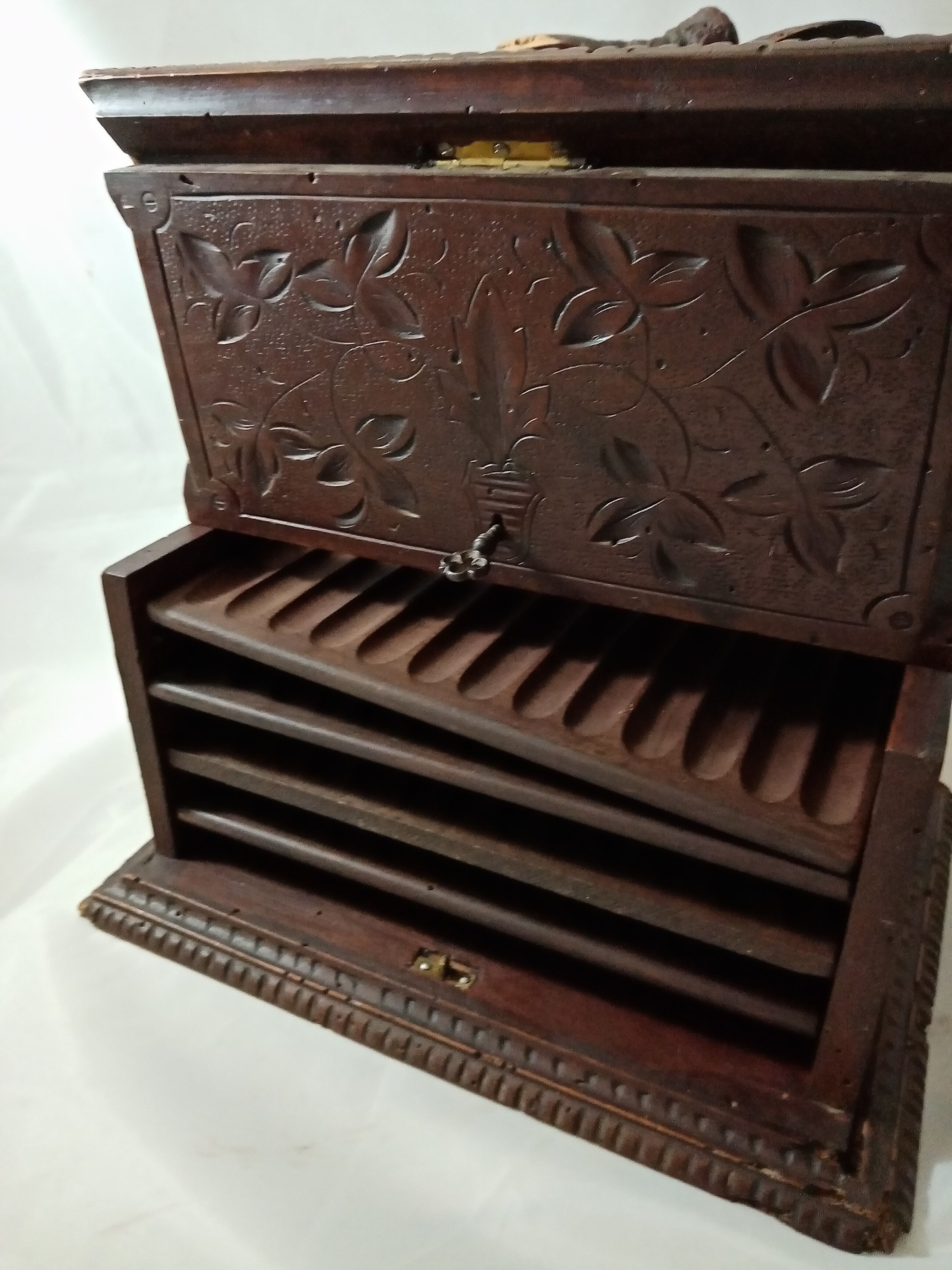 Former cigar cellar foret noire box box box 19th black forest