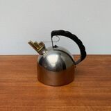 Postmodern Italian kettle by Richard Sapper for Alessi