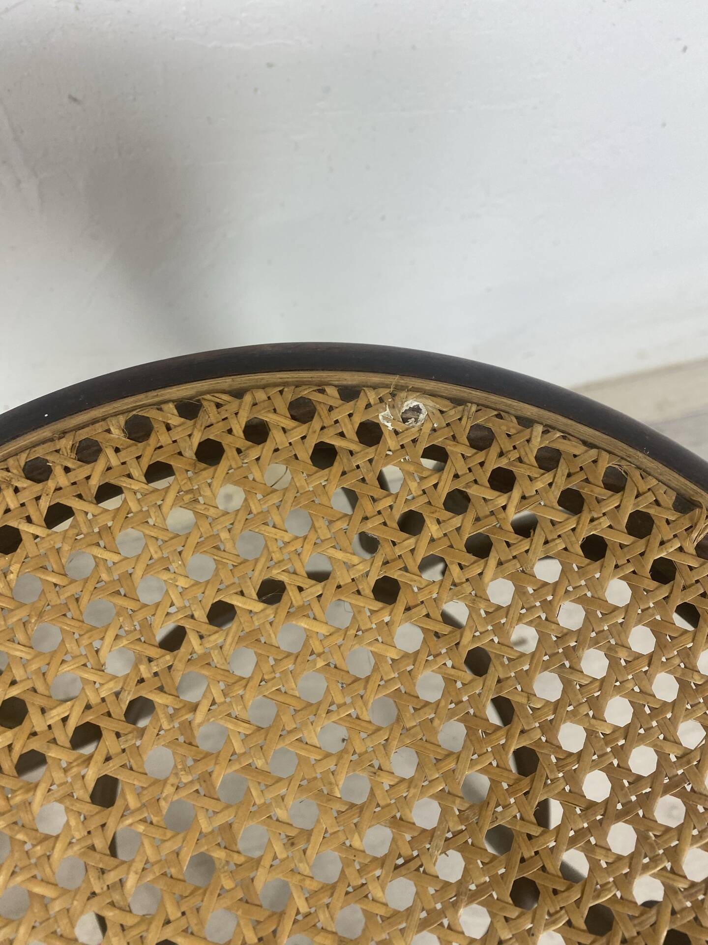 Bar stool