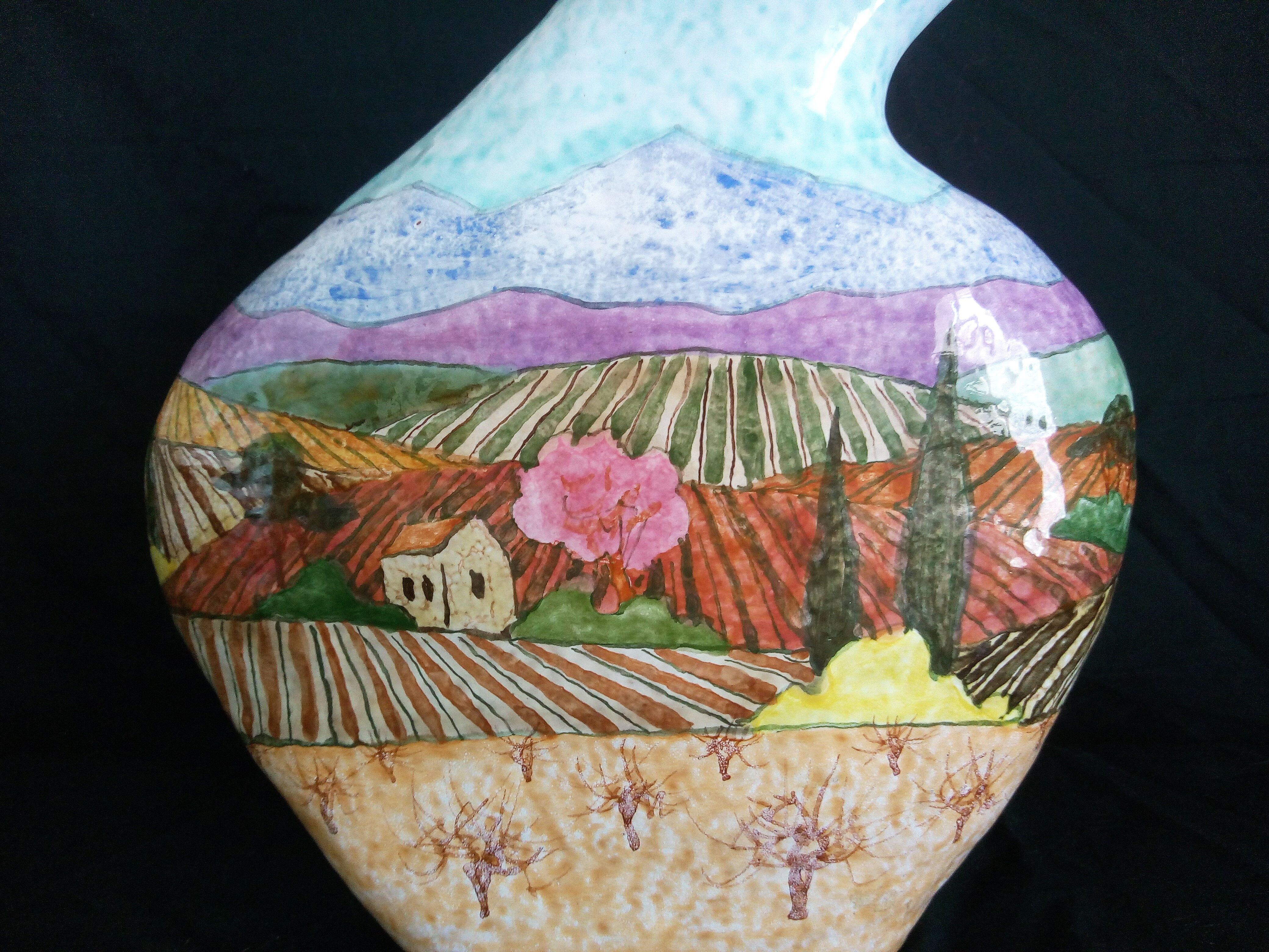 Vase Art Déco en grès, peint à la main d'un paysage champêtre