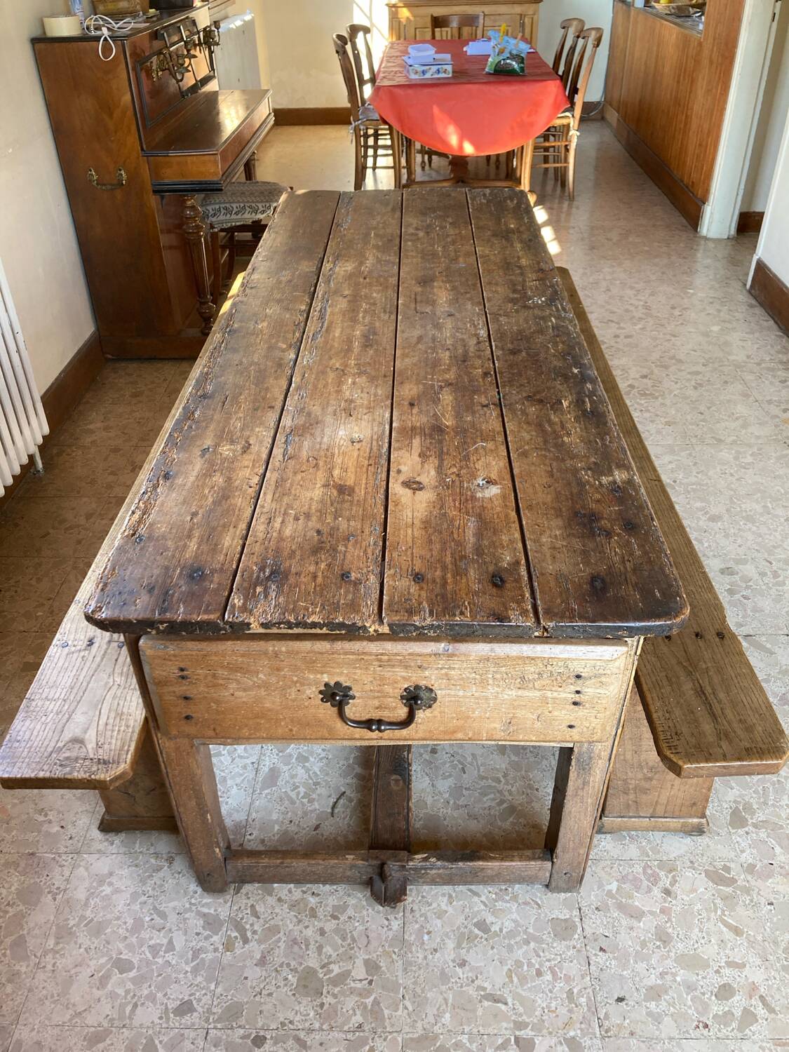 Farmhouse table