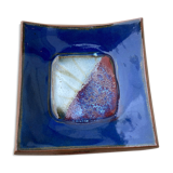 Empty terracotta pocket / ashtray