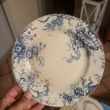 2 flat plates from the earthenware factories of Clairefontaine model Hanley
