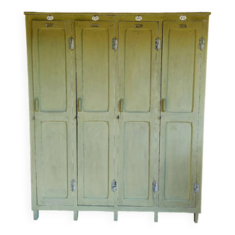 Wooden factory locker rooms