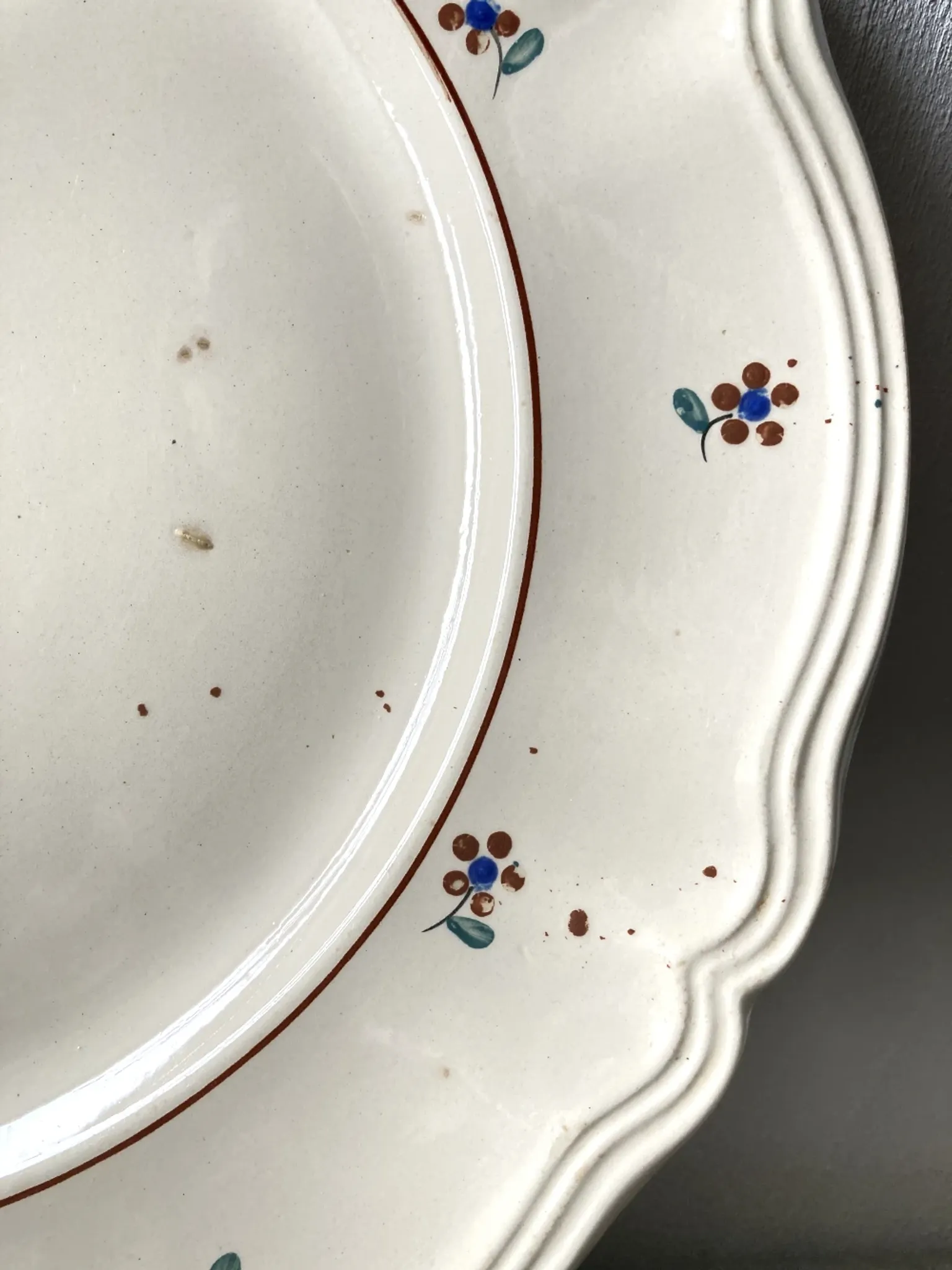 Set of three serving dishes Digoin Sarreguemines, Arromanches, around 1950